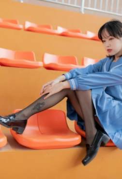 显得优雅又自信[<font color=red>62P</font>]