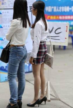 时尚年轻又气质[<font color=red>9P</font>]