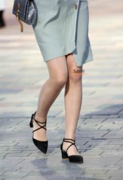 展现高挑知性美[<font color=red>12P</font>]