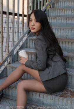 高跟鞋腿长又高雅[<font color=red>162P</font>]