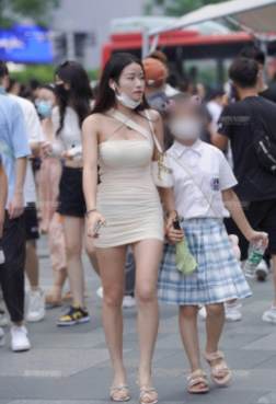 让自己拥有女神般的高雅[<font color=red>6P</font>]