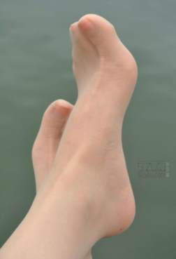 大海之上，心旷神怡[<font color=red>9P</font>]