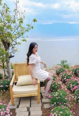 万花丛里最美的花[<font color=red>6P</font>]