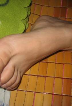 保养的不错，玉足自然美[<font color=red>10P</font>]