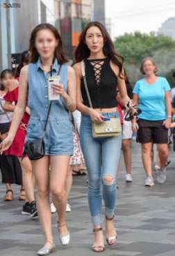 那个最喜欢的她[<font color=red>12P</font>]