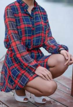 带着几双高跟，可劲给你拍美腿丝袜了[<font color=red>32P</font>]