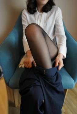 袜小喵 - 裤里丝[<font color=red>84P</font>]