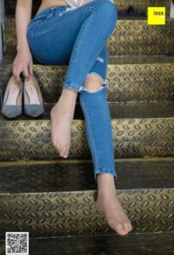 IESS 就是这样的裤里丝最惹人爱[<font color=red>84P</font>]