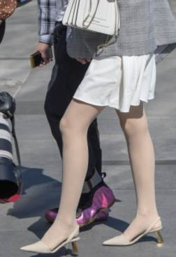 这种厚厚的丝，是不是别具一味？[<font color=red>19P</font>]