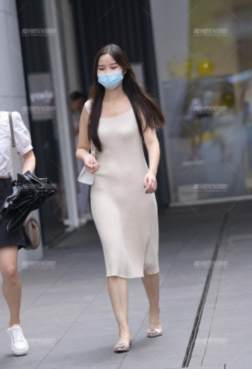 美女爱穿高跟鞋[<font color=red>6P</font>]