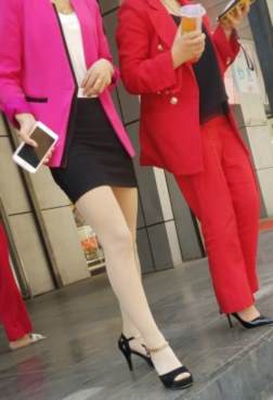 下班了下班了终于下班了[<font color=red>13P</font>]