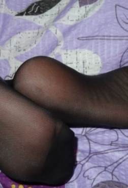 黑丝美足特写高清美女图片[<font color=red>15P</font>]