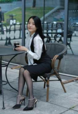 笑的怎么那么甜[<font color=red>50P</font>]