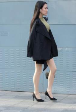 天冷了 街上的美腿非常稀有了[<font color=red>10P</font>]