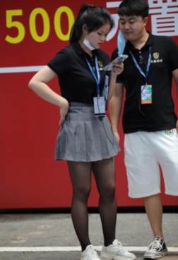 显得漂亮又充满高雅[<font color=red>6P</font>]