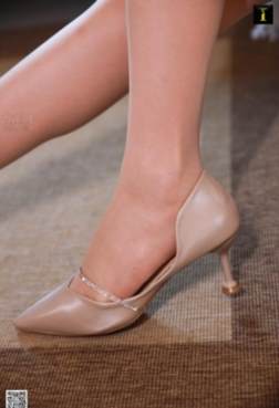 IESS -还没牵着你的手，走过荒芜的沙丘[<font color=red>82P</font>]