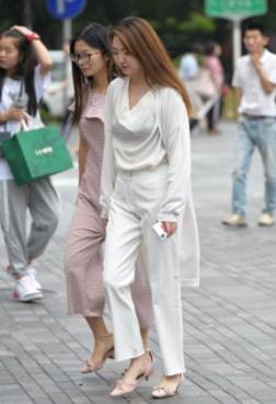 穿出漂亮丽人范