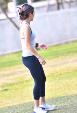 有了高跟鞋让你更魅力