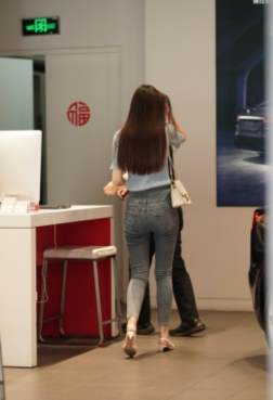 带你年轻的感觉更显高雅