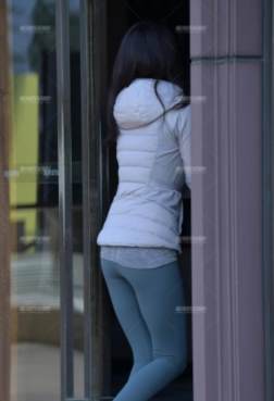 三个美女一台戏