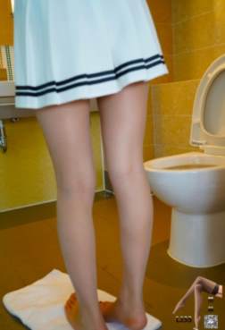 Liss丽丝 -说好的穿好制服你就来....[<font color=red>55P</font>]