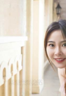 展示出优雅的女神[<font color=red>41P</font>]