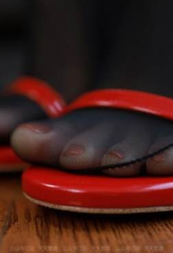 小姐姐算微胖吗？[<font color=red>160P</font>]