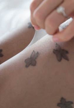 IESS 花丝 纹花黑丝 美丝 漂亮美腿丝图[<font color=red>99P</font>]