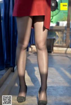 ＩＥＳＳ－还是黑丝才能让女生更出众[<font color=red>98P</font>]