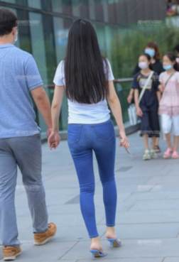 穿出美女身上的女神