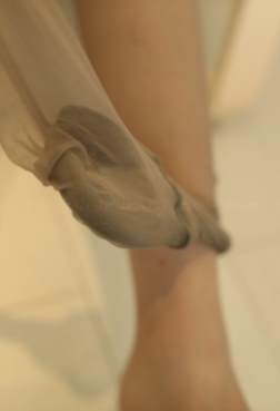 漂亮的灰薄丝[<font color=red>77P</font>]