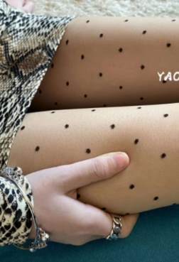 高跟鞋腿长又漂亮[<font color=red>54P</font>]