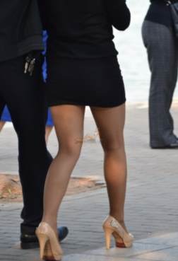 做一个优雅的美女子[<font color=red>67P</font>]