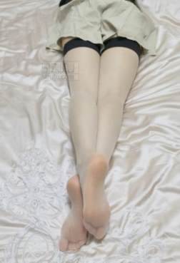 大长腿的优势就是好看呗[<font color=red>6P</font>]