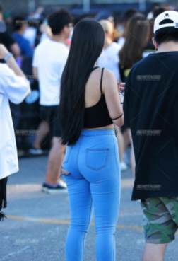 高跟鞋腿长穿搭