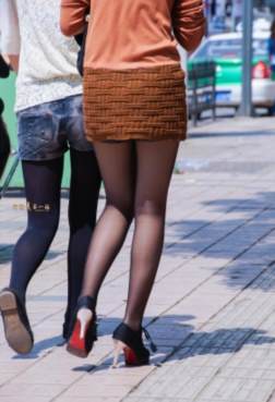 穿出浪漫的气息[<font color=red>16P</font>]