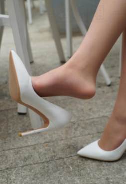 一丝幻想 - 陪我逛一逛呗？[<font color=red>58P</font>]