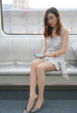 边走边玩的生活[<font color=red>20P</font>]