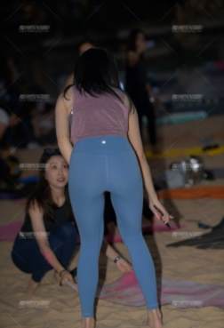 让女生搭配起来更迷人