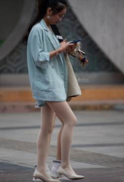 细跟鞋气质搭配[<font color=red>12P</font>]