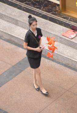 女生搭配高跟鞋更时尚[<font color=red>12P</font>]