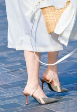 在简单的生活里寻找属于自己的快乐[<font color=red>22P</font>]