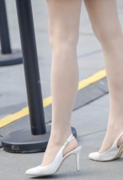 我想你了，你却永远不会知道[<font color=red>25P</font>]