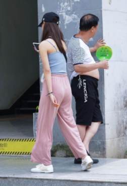 除却巫山不是云。