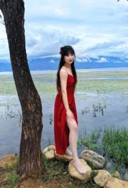 脱掉鞋子你看美不美？[<font color=red>5P</font>]