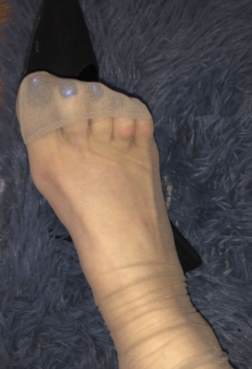 蓝色的美甲配上短丝了[<font color=red>6P</font>]