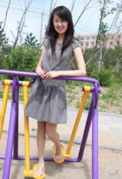 不是你说看就有的看的 咝袜妹妹7P[<font color=red>7P</font>]