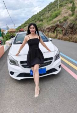 你的目标是先买个车还是先找个这样的女朋友？[<font color=red>5P</font>]