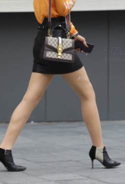 陪你走过的每个春夏秋冬[<font color=red>13P</font>]