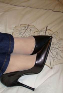 你在陪高跟，美出韵味与高度[<font color=red>15P</font>]